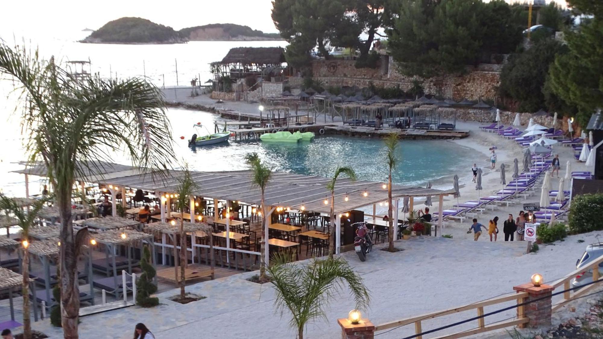 Aparthotel Melina'S Seaside Retreat Ksamil Exteriér fotografie