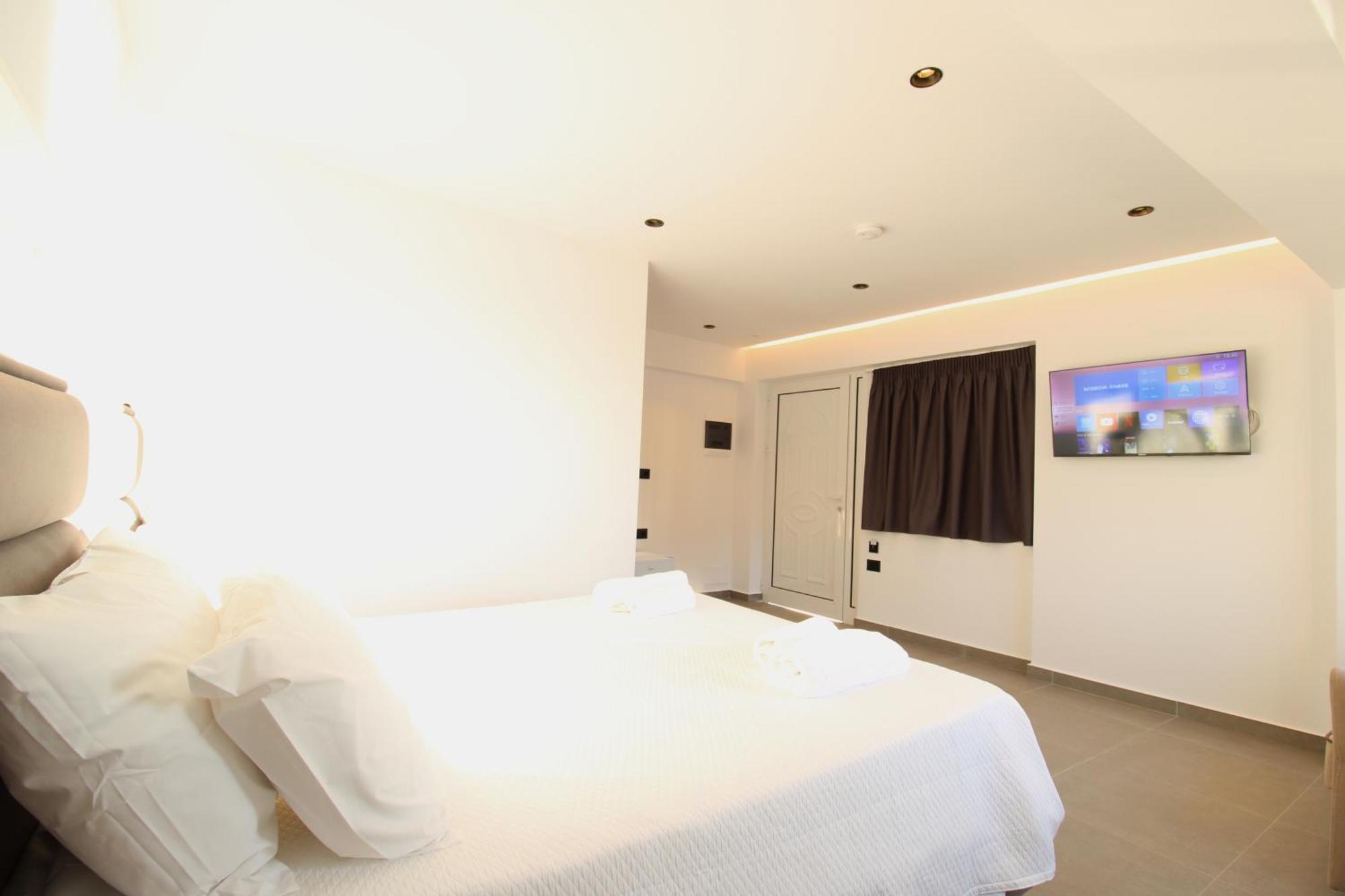 Aparthotel Melina'S Seaside Retreat Ksamil Exteriér fotografie