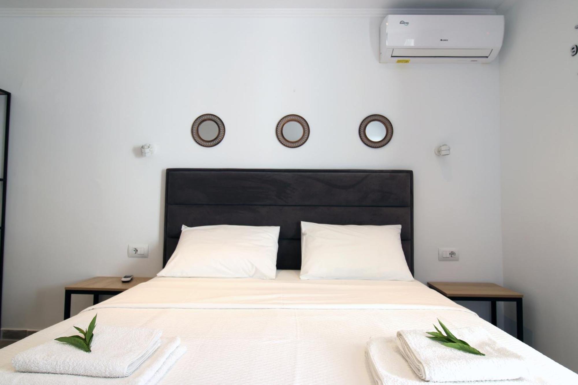 Aparthotel Melina'S Seaside Retreat Ksamil Exteriér fotografie